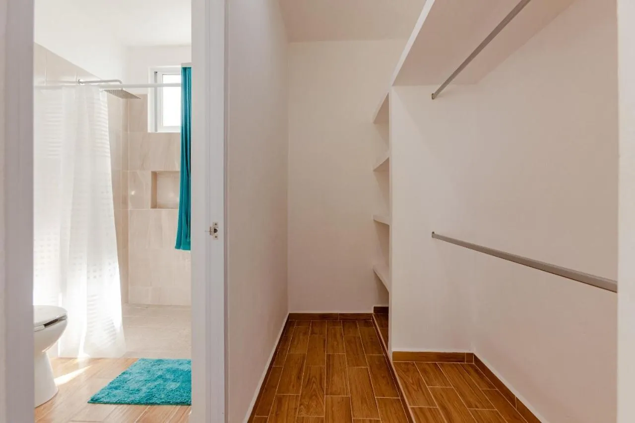 Luxury Puerto Morelos Cancun Home - 3 Double Rooms Mexico