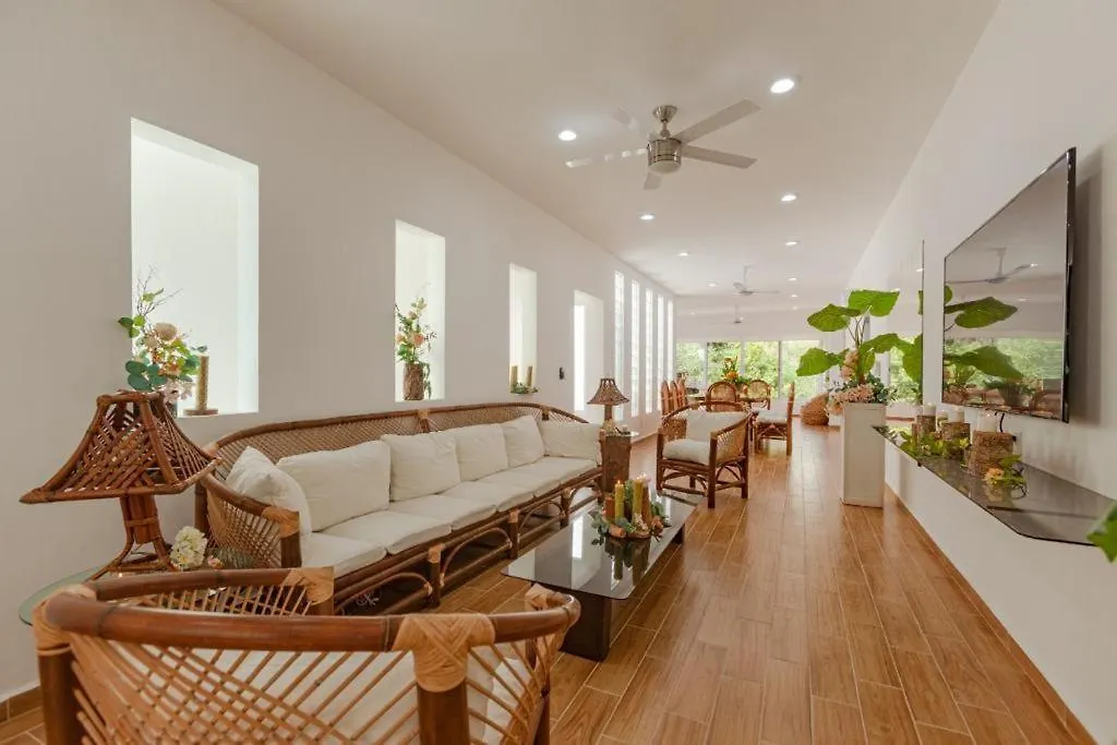 Luxury Puerto Morelos Cancun Home - 3 Double Rooms